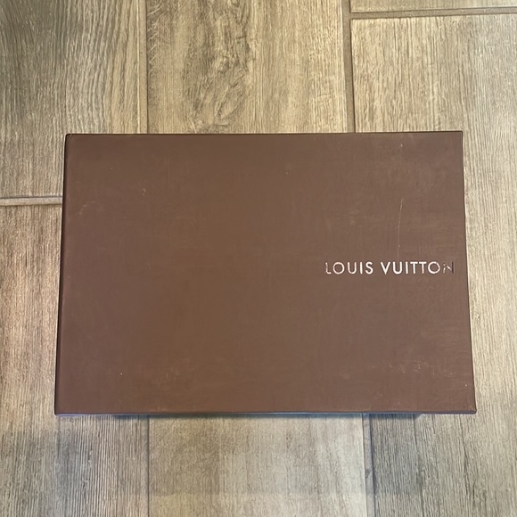 Authentic pink Louis Vuitton sandals - Picture 5 of 6